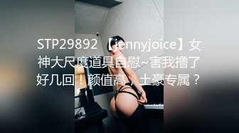  熟女人妻吃鸡啪啪 在家撅着大屁屁被无套猛怼 股浪滚滚 无毛鲍鱼粉嫩