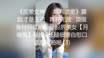 偷窥大奶宝妈光屁屁给儿子洗完香香敷药水