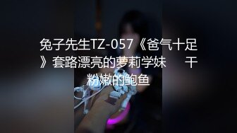 【极品反差婊】女神校花级美人与男友在酒店做爱，吃鸡技术一流，被男友狂艹一顿，简直让人羡慕！