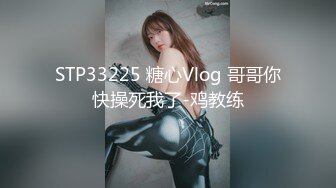  绿帽老公酒店找单男一起伺候丰满的老婆