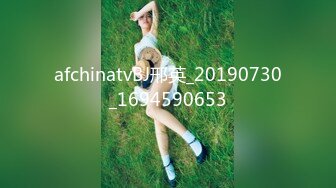 清纯娃娃脸白丝小母狗✿卡哇伊清纯系萝莉女奴 逼粉奶大人形小母狗，戴上肛塞尾巴 跪地翘起翘臀让爸爸后入蜜穴