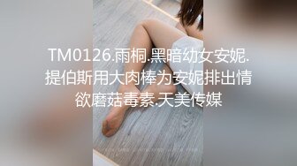 超顶级91绿帽人妻肥臀骚妇【成都夫人】私拍，户外天体露出，与多名单男群P双管齐下前后夹鸡，相当耐肏 (8)